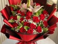 52朵鲜花花束订婚寓意（52朵玫瑰花束多少钱）