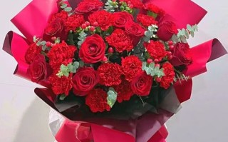 10朵红玫瑰鲜花花束寓意（10朵红玫瑰9朵粉玫瑰）