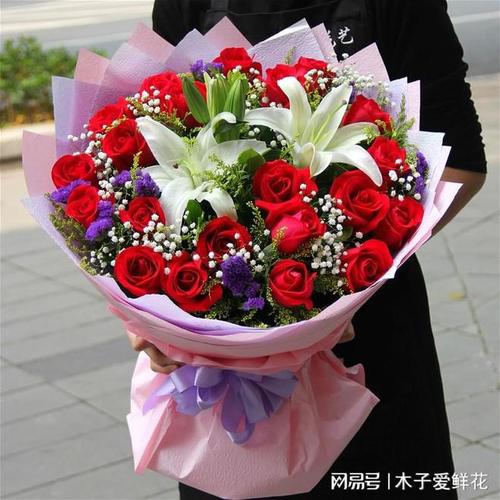 6朵鲜花代表的寓意是什么(六朵鲜花)-第3张图片-花花知道网 6朵鲜花代表的寓意是什么(六朵鲜花)-第3张图片-花花知道网