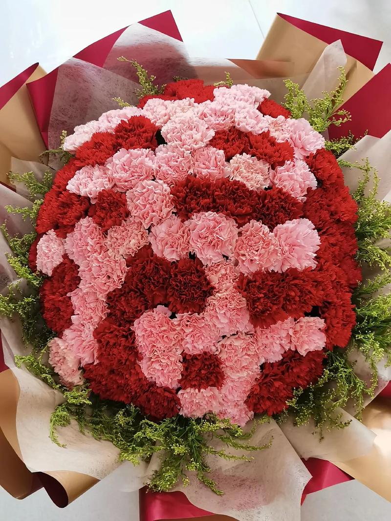 90岁生日送鲜花寓意(90岁大寿送什么花)-第1张图片-花花知道网 90岁生日送鲜花寓意(90岁大寿送什么花)-第1张图片-花花知道网