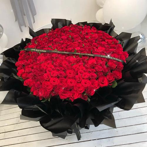 9朵鲜花什么寓意好运(9朵鲜花什么寓意好运呢)-第1张图片-花花知道网 9朵鲜花什么寓意好运(9朵鲜花什么寓意好运呢)-第1张图片-花花知道网