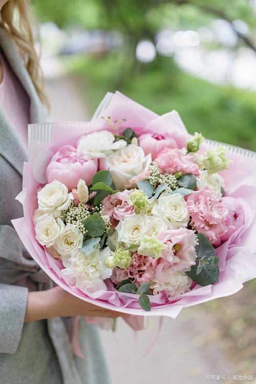 33朵银色皇冠鲜花寓意(银色皇冠蛋糕图片)-第2张图片-花花知道网 33朵银色皇冠鲜花寓意(银色皇冠蛋糕图片)-第2张图片-花花知道网