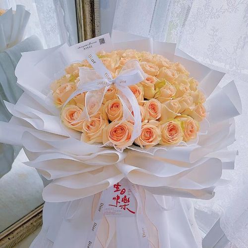 送花的讲究几朵(送花送几朵比较好)-第3张图片-花花知道网 送花的讲究几朵(送花送几朵比较好)-第3张图片-花花知道网