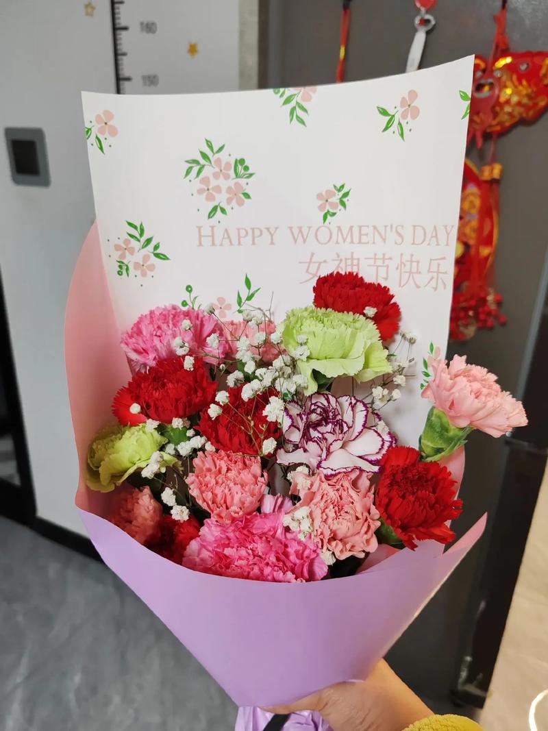 妇女节送花的讲究(妇女节送花好不好)-第2张图片-花花知道网 妇女节送花的讲究(妇女节送花好不好)-第2张图片-花花知道网