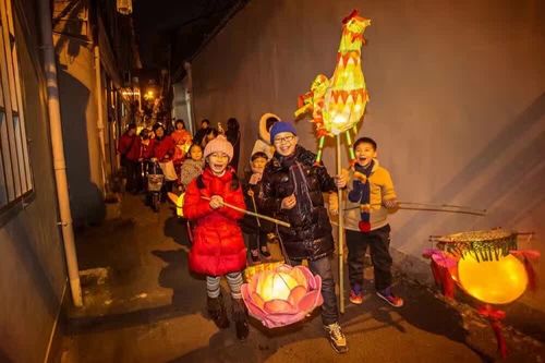 过年送花灯的讲究(什么节日送花灯)-第2张图片-花花知道网 过年送花灯的讲究(什么节日送花灯)-第2张图片-花花知道网