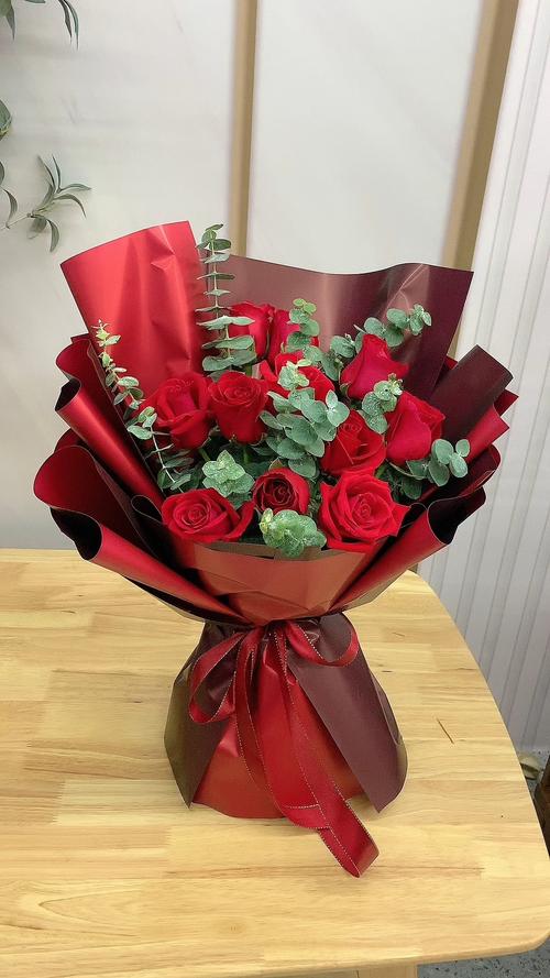 3朵鲜花花花束寓意着什么(3朵鲜花花花束寓意着什么呢)-第6张图片-花花知道网 3朵鲜花花花束寓意着什么(3朵鲜花花花束寓意着什么呢)-第6张图片-花花知道网