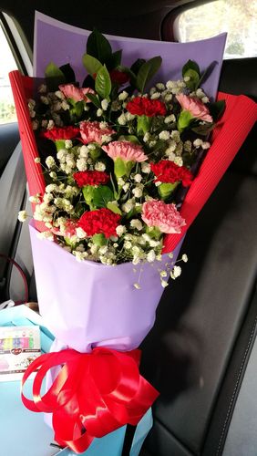 送婆婆鲜花花篮的寓意和花语(送婆婆鲜花花篮的寓意和花语是什么)-第7张图片-花花知道网 送婆婆鲜花花篮的寓意和花语(送婆婆鲜花花篮的寓意和花语是什么)-第7张图片-花花知道网
