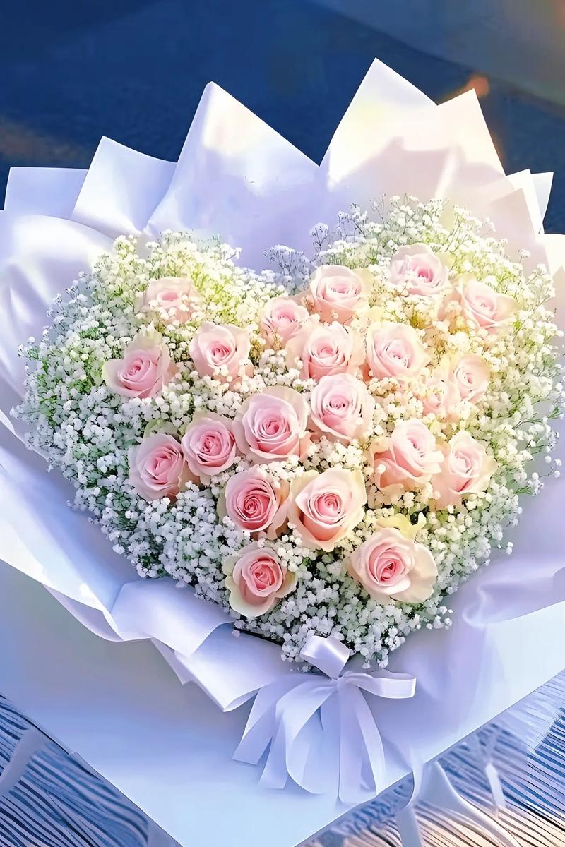 送宝宝鲜花花束的寓意和花语(送给宝宝的花束)-第8张图片-花花知道网 送宝宝鲜花花束的寓意和花语(送给宝宝的花束)-第8张图片-花花知道网