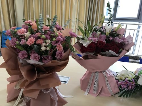 给女士送花的讲究(给女士送什么花比较好)-第1张图片-花花知道网 给女士送花的讲究(给女士送什么花比较好)-第1张图片-花花知道网