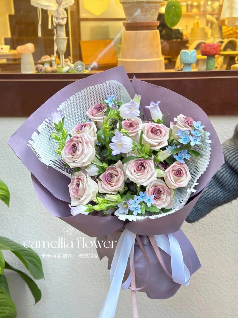 各国各地送花的讲究风俗(国外送花)-第2张图片-花花知道网 各国各地送花的讲究风俗(国外送花)-第2张图片-花花知道网