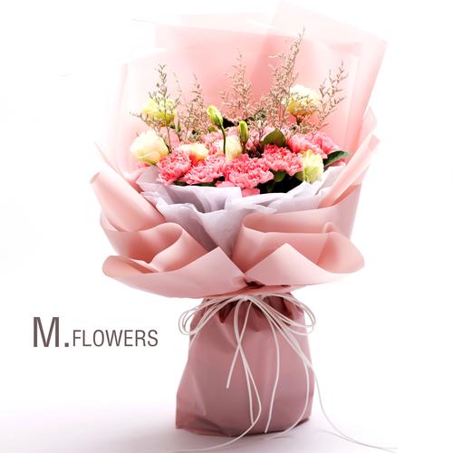 19朵草莓鲜花寓意什么(19颗草莓花束的花语)-第2张图片-花花知道网 19朵草莓鲜花寓意什么(19颗草莓花束的花语)-第2张图片-花花知道网