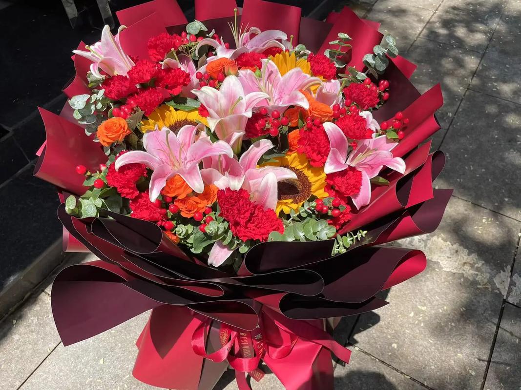 长辈鲜花花语(长辈 鲜花)-第3张图片-花花知道网 长辈鲜花花语(长辈 鲜花)-第3张图片-花花知道网