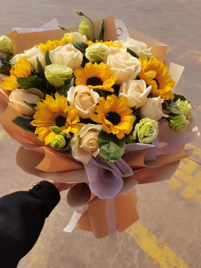 18岁成人礼鲜花寓意(18岁成人礼送什么花比较好)-第5张图片-花花知道网 18岁成人礼鲜花寓意(18岁成人礼送什么花比较好)-第5张图片-花花知道网