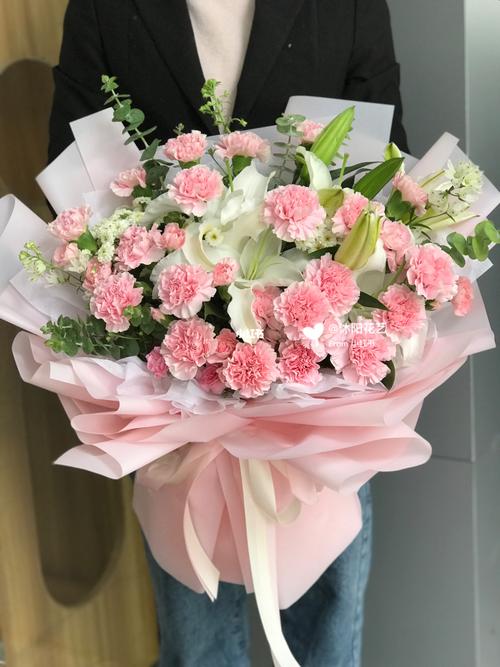 6朵混搭鲜花花束寓意(6朵花的花语是什么)-第5张图片-花花知道网 6朵混搭鲜花花束寓意(6朵花的花语是什么)-第5张图片-花花知道网