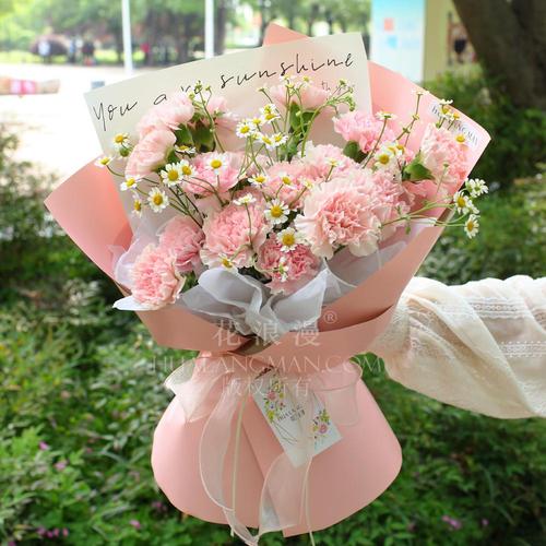 生日送妈妈鲜花花语和寓意(生日送妈妈鲜花花语和寓意图片)-第2张图片-花花知道网 生日送妈妈鲜花花语和寓意(生日送妈妈鲜花花语和寓意图片)-第2张图片-花花知道网