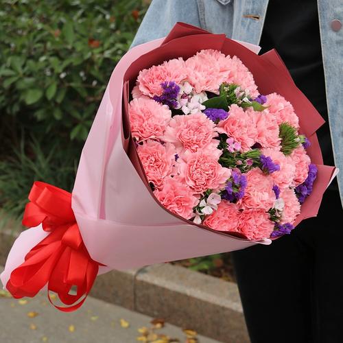 过生日送花的讲究(过生日送花代表什么意思)-第2张图片-花花知道网 过生日送花的讲究(过生日送花代表什么意思)-第2张图片-花花知道网