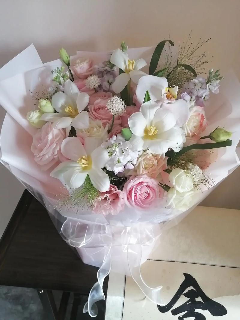 第一次约会送花的讲究(第一次约会送花的讲究有哪些)-第6张图片-花花知道网 第一次约会送花的讲究(第一次约会送花的讲究有哪些)-第6张图片-花花知道网