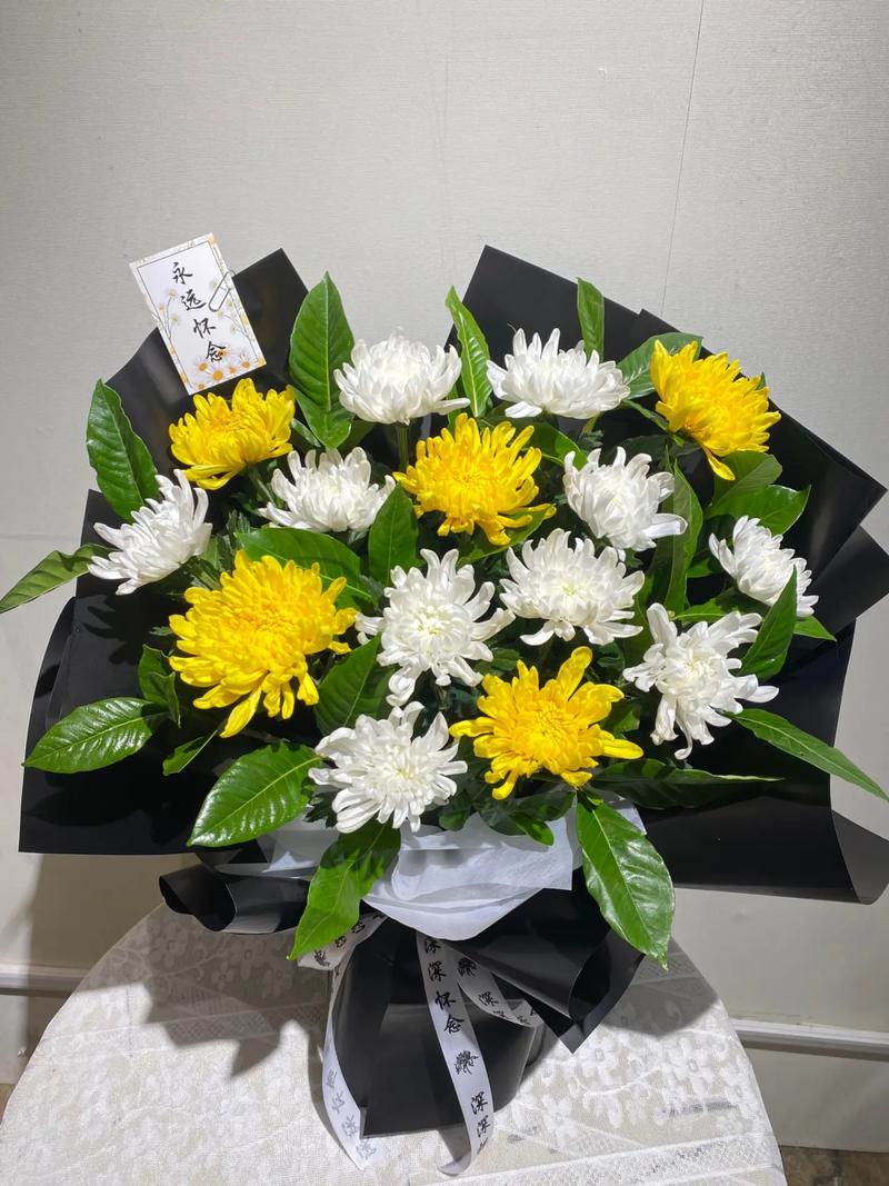 9朵菊花鲜花花束寓意是什么(9支菊花花束)-第6张图片-花花知道网 9朵菊花鲜花花束寓意是什么(9支菊花花束)-第6张图片-花花知道网