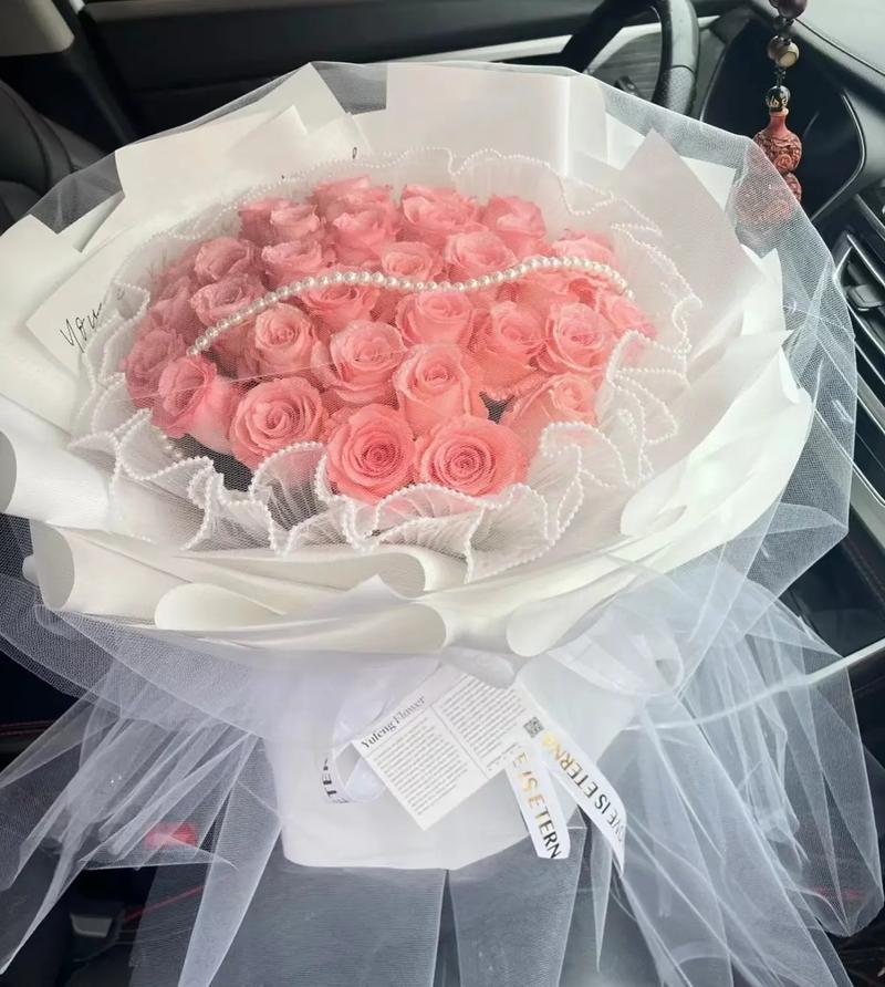 11朵戴安娜鲜花花语及寓意(11朵戴安娜鲜花花语及寓意是什么)-第4张图片-花花知道网 11朵戴安娜鲜花花语及寓意(11朵戴安娜鲜花花语及寓意是什么)-第4张图片-花花知道网
