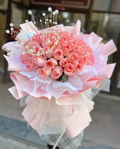 52朵生日鲜花寓意什么(528生日花)-第8张图片-花花知道网 52朵生日鲜花寓意什么(528生日花)-第8张图片-花花知道网